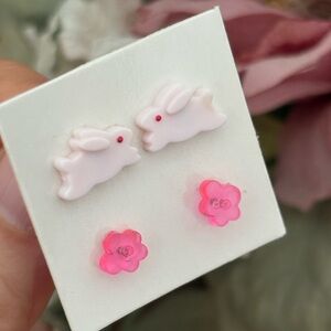 Vintage Avon Bunny Stud Earring Set 90s Pastel Easter Flower Rabbit NIB 348